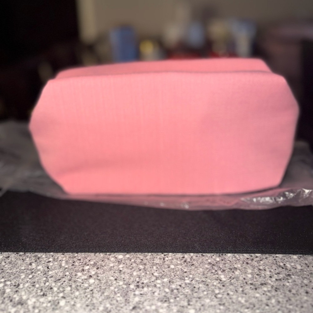 Pink Cosmetic Pouch with 2 Lancôme  Beauty Sets - Women's Makeup - Picture 9 of 10